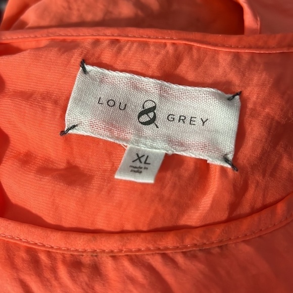 Lou & Grey Tie Open Back Summer Top size XL NWOT - Picture 5 of 7